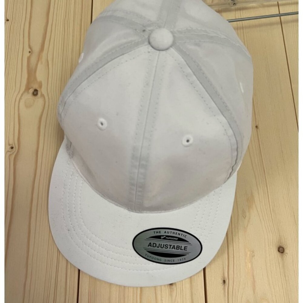 Vuori women's performance hat
